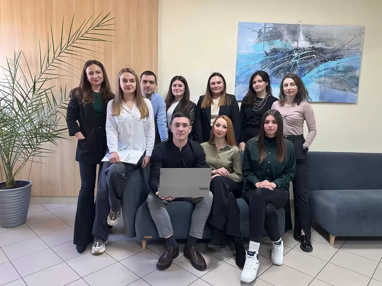 photo_2025-03-27_11-28-00